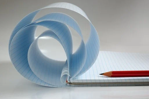 公司注冊時經(jīng)營范圍填寫可跨行業(yè)嗎？