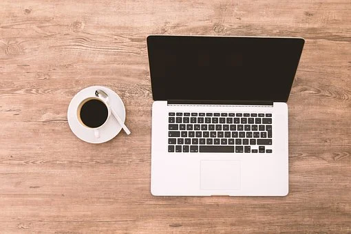 哪些情況選擇深圳代辦公司注冊會好些？