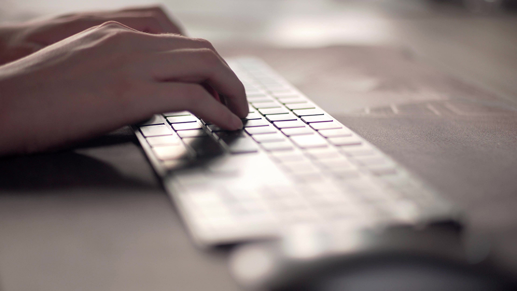 新加坡銀行體系概況，為外國人提供的基本服務(wù)：