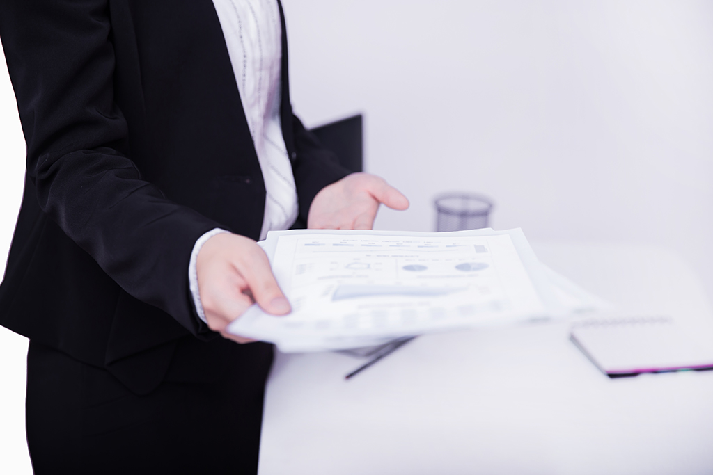 香港公司審計報告其包含的內容，準則是什么？你了解多少