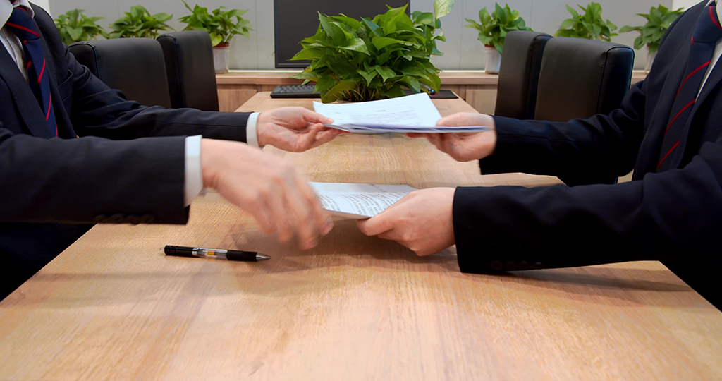 全面解析境內(nèi)公司在香港開設(shè)賬戶的步驟和優(yōu)勢(shì)