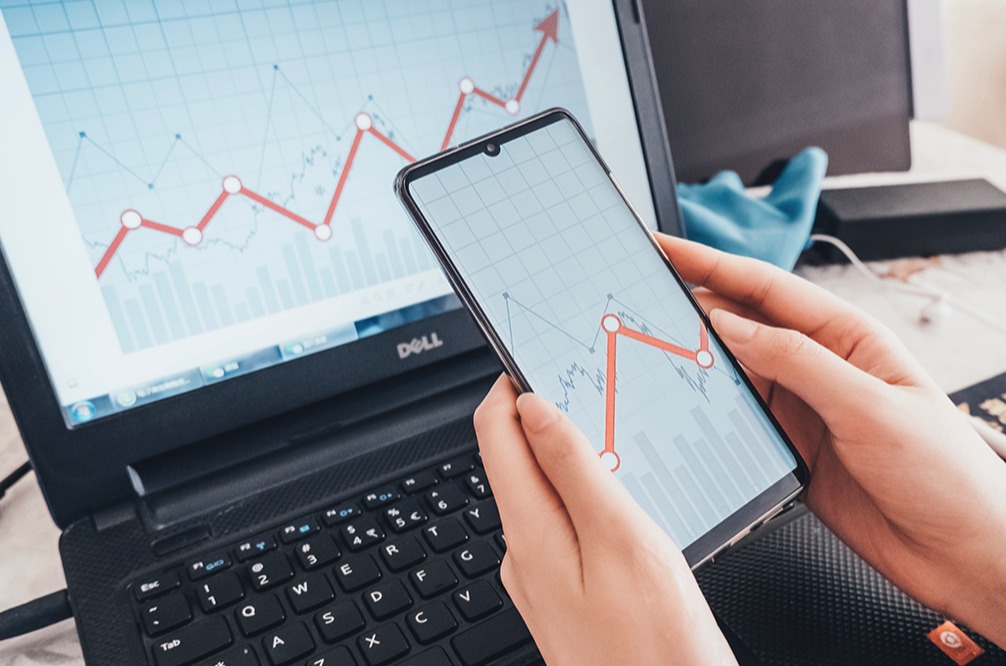 注冊(cè)香港公司包開戶業(yè)務(wù)嗎?可以在內(nèi)地開戶嗎